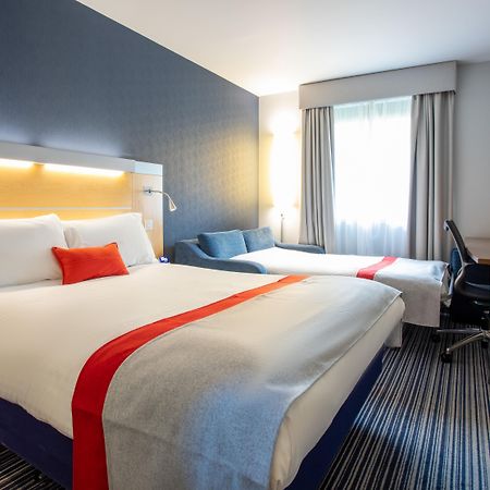 Holiday Inn Express Dunfermline By Ihg Luaran gambar