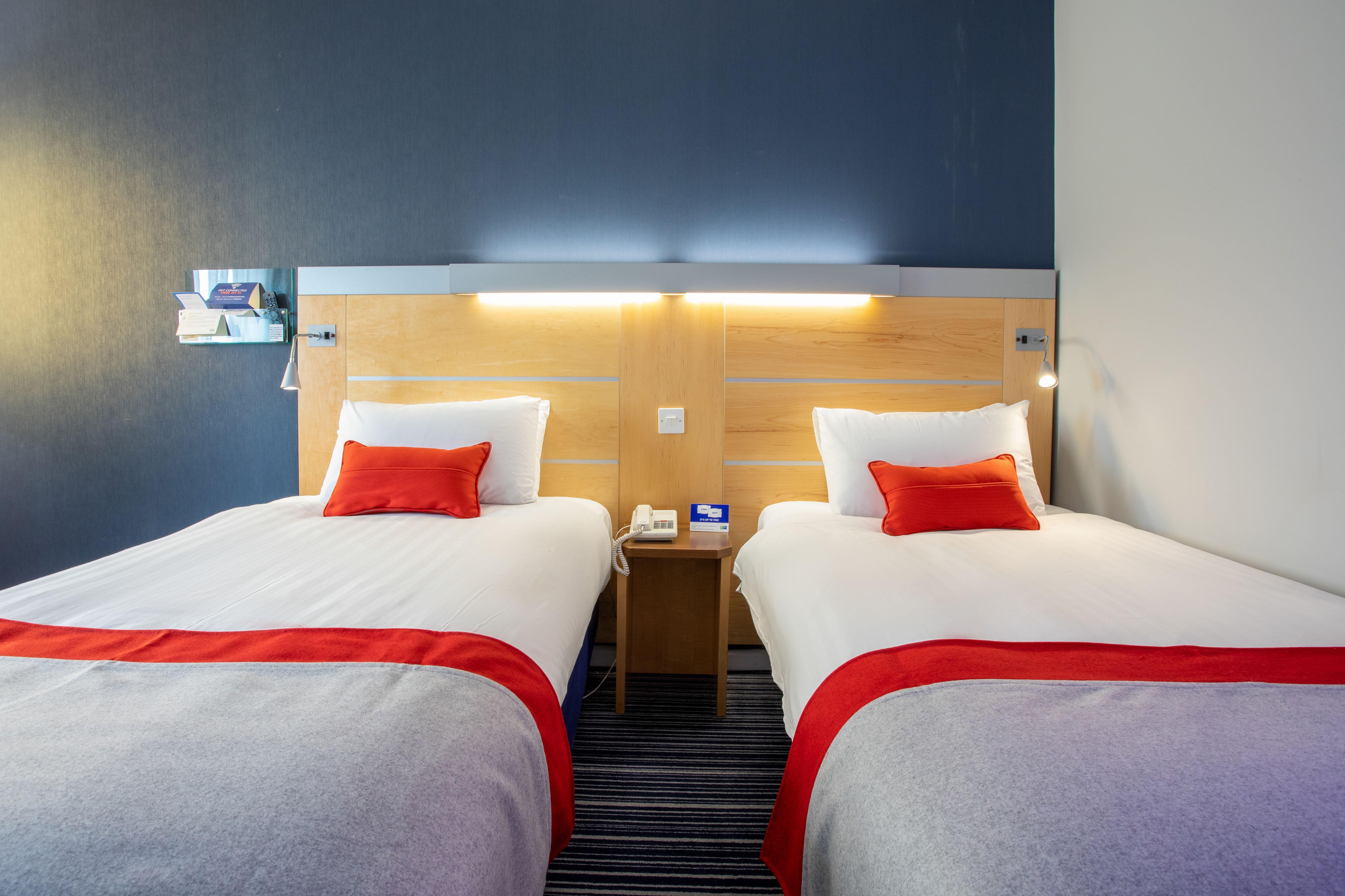 Holiday Inn Express Dunfermline By Ihg Luaran gambar